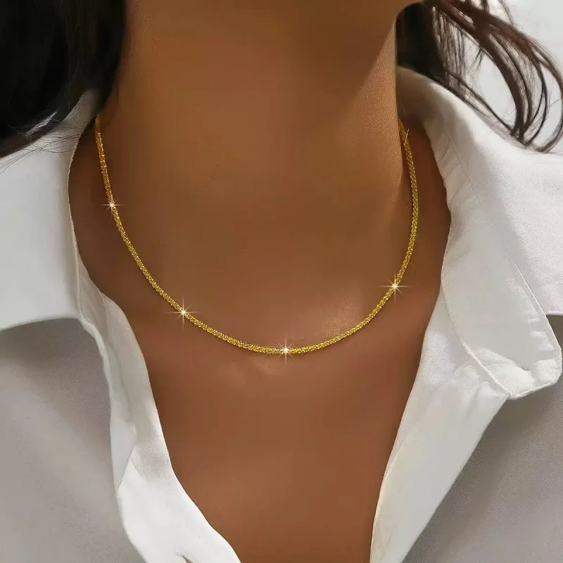 French Minimalist Style Metal Necklace for Women Non-Fading Jewelry Collarbone Chain Daily Commute Versatile Accessory
French Minimalist Style Metal Necklace for Women Non-Fading Jewelry Collarbone Chain Daily Commute Versatile Accessory