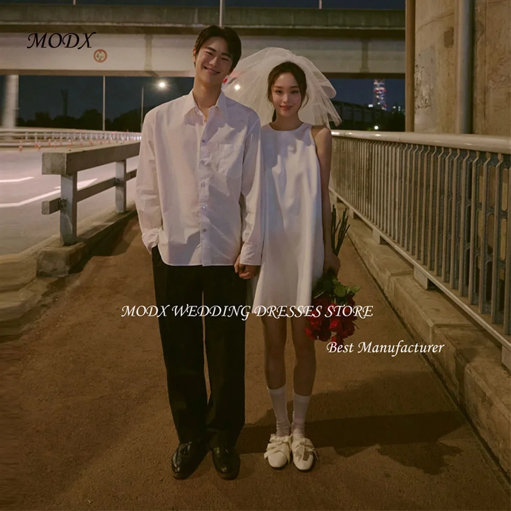 MODX Simple A Line Short Wedding Dresses O-Neck Sleeveless Mini Bride Dress Formal Party Gowns Plain Free Veil Korea Photo shoot
MODX Simple A Line Short Wedding Dresses O-Neck Sleeveless Mini Bride Dress Formal Party Gowns Plain Free Veil Korea Photo shoot