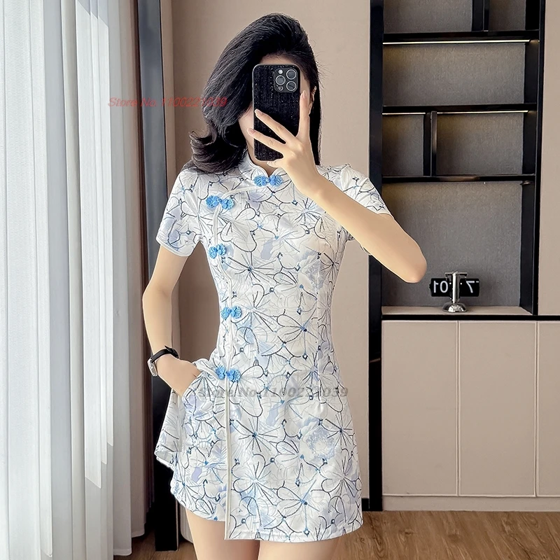 2026 chinese sexy nightclub dress flower print improved cheongsam dress+shorts oriental banquet dress hotel spa beauty uniform
2026 chinese sexy nightclub dress flower print improved cheongsam dress+shorts oriental banquet dress hotel spa beauty uniform