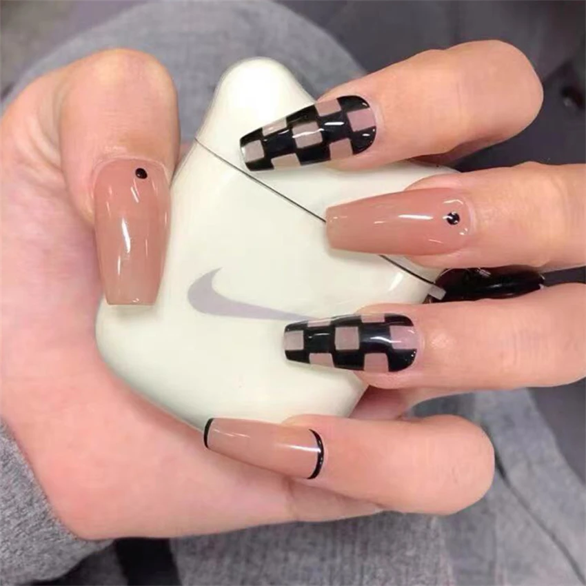 24Pcs/Set Imperial Sister Premium Feeling Wearing False Nails Tips Removable Adhesive Fake Nails Full Coverage Press on Nail Art
24Pcs/Set Imperial Sister Premium Feeling Wearing False Nails Tips Removable Adhesive Fake Nails Full Coverage Press on Nail Art