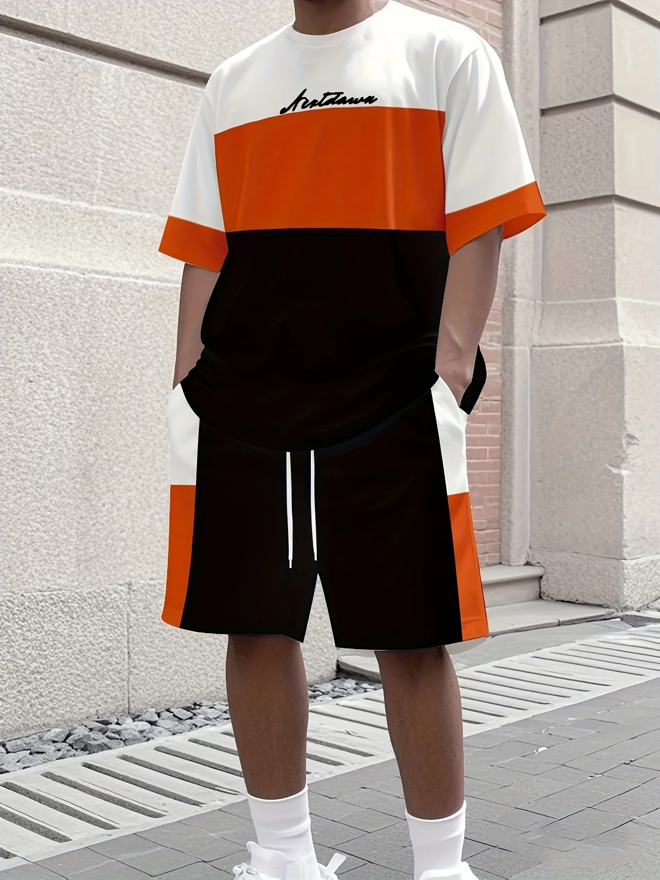 Новый летний мужской модный полосатый комплект с лоскутным принтом, удобная дышащая футболка с круглым вырезом, комплект из двух предметов, уличная повседневная одежда
Новый летний мужской модный полосатый комплект с лоскутным принтом, удобная дышащая футболка с круглым вырезом, комплект из двух предметов, уличная повседневная одежда