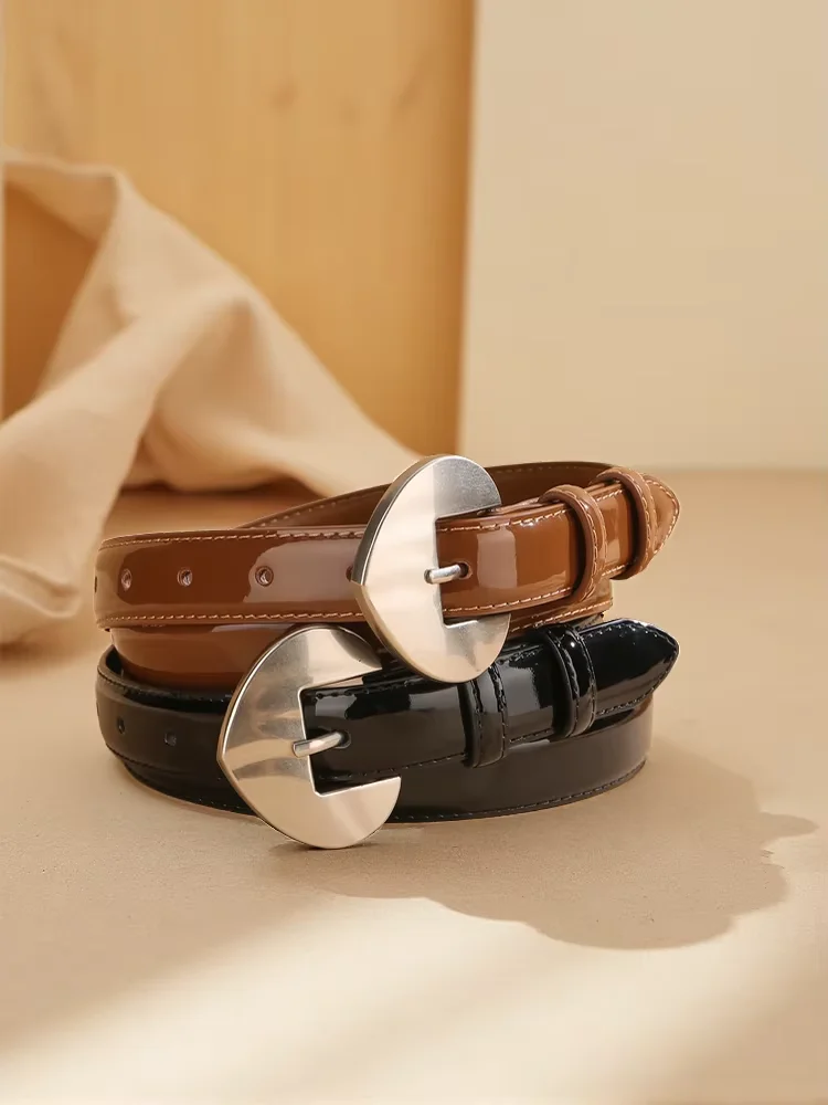 2026 New Thin Women's Leather Belt Fashion Ladies Belts with Silver Buckle for Jeans Pants And Dresses Trendy Waist Belt
2026 New Thin Women's Leather Belt Fashion Ladies Belts with Silver Buckle for Jeans Pants And Dresses Trendy Waist Belt