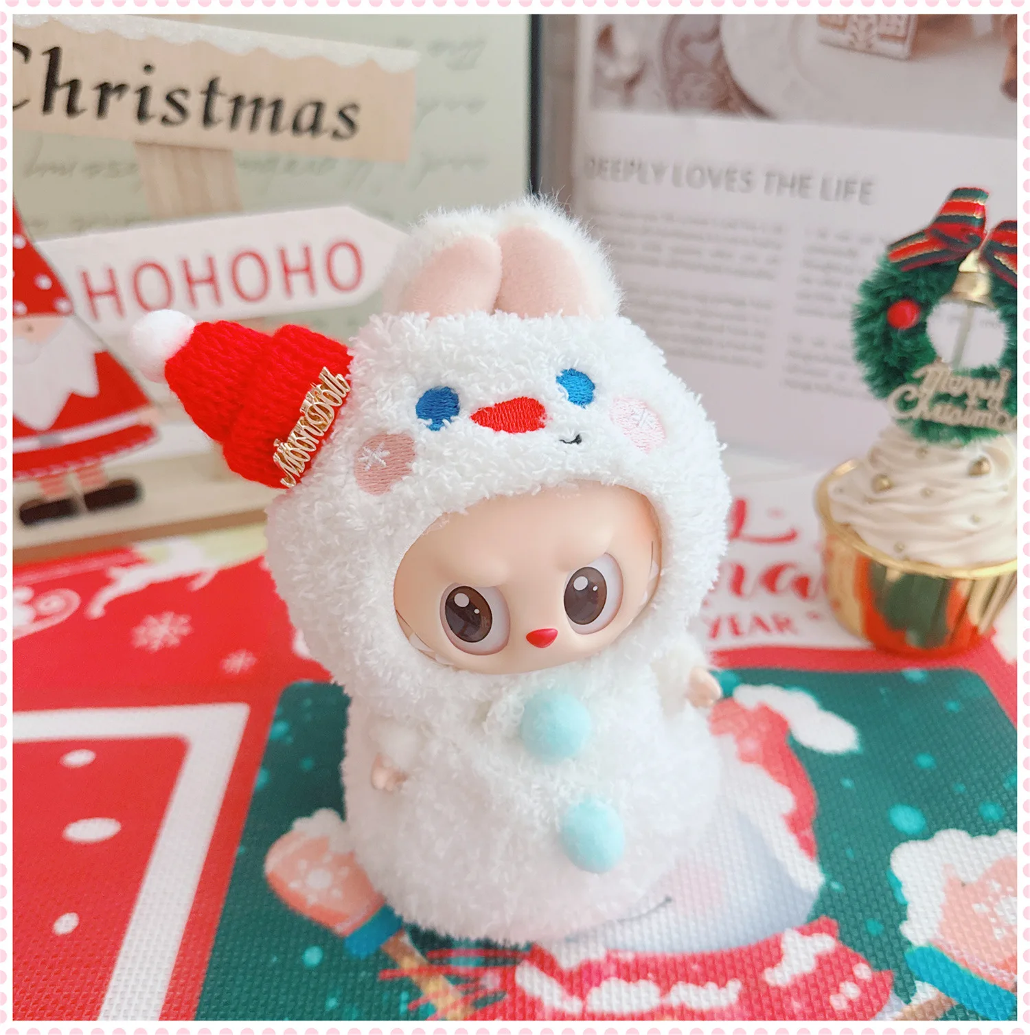 Christmas Holiday Outfits For LABUBU Dolls 15/17cm, 1st-3rd Gen Plush Snowman 3-Piece Set With Red Hat Hair Accessory
Christmas Holiday Outfits For LABUBU Dolls 15/17cm, 1st-3rd Gen Plush Snowman 3-Piece Set With Red Hat Hair Accessory