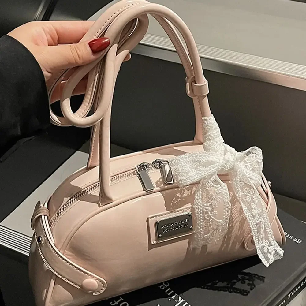 Korean Version Popular Texture Armpit Bag 2025 New Fashionable Handbag Sweet Lace Shoulder Bag Chic Belt Versatile Commuting Bag
Korean Version Popular Texture Armpit Bag 2025 New Fashionable Handbag Sweet Lace Shoulder Bag Chic Belt Versatile Commuting Bag