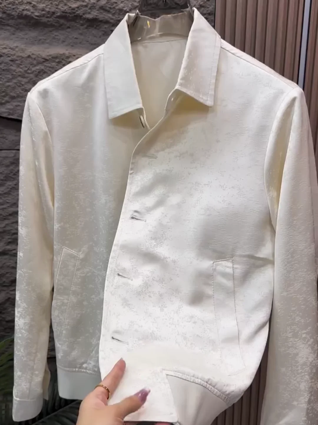 Acetate Lyocell Men's Jaet New Faion Slim Fit Luxury Sensation Spring Summer Turn-down Collar Coat Youthful Antimicrobial
Acetate Lyocell Men's Jaet New Faion Slim Fit Luxury Sensation Spring Summer Turn-down Collar Coat Youthful Antimicrobial