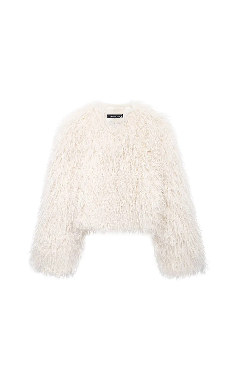2024 Autumn/Winter European-Style Female Fashion Casual Faux Fur Plush Long-Sleeved Round Neck Coat
2024 Autumn/Winter European-Style Female Fashion Casual Faux Fur Plush Long-Sleeved Round Neck Coat