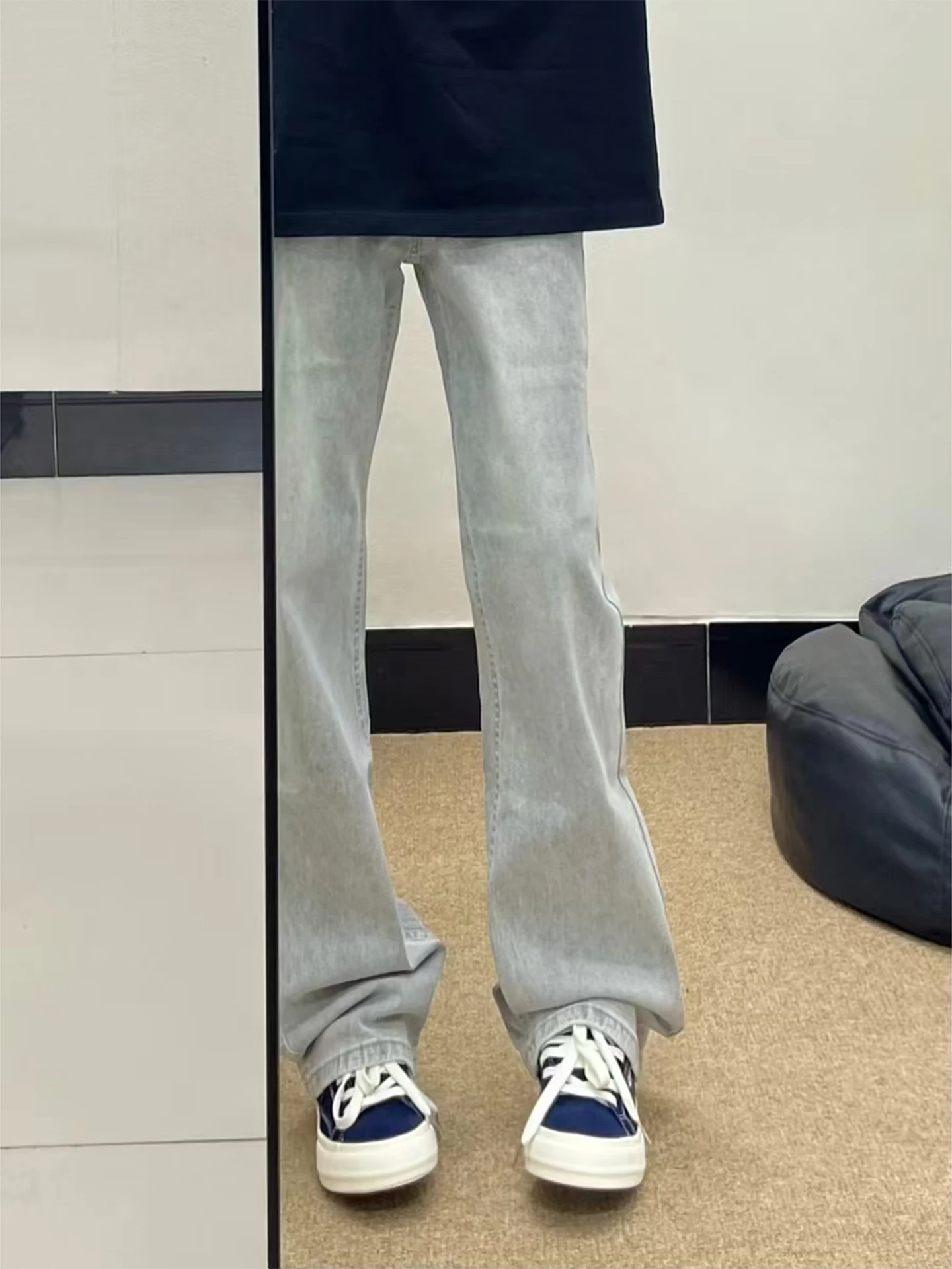 e ey Flared Straight Leg Men's Jeans American Retro High Waist Wide Leg Pants Cleanfit Teenage Boy's Denim Trousers
e ey Flared Straight Leg Men's Jeans American Retro High Waist Wide Leg Pants Cleanfit Teenage Boy's Denim Trousers