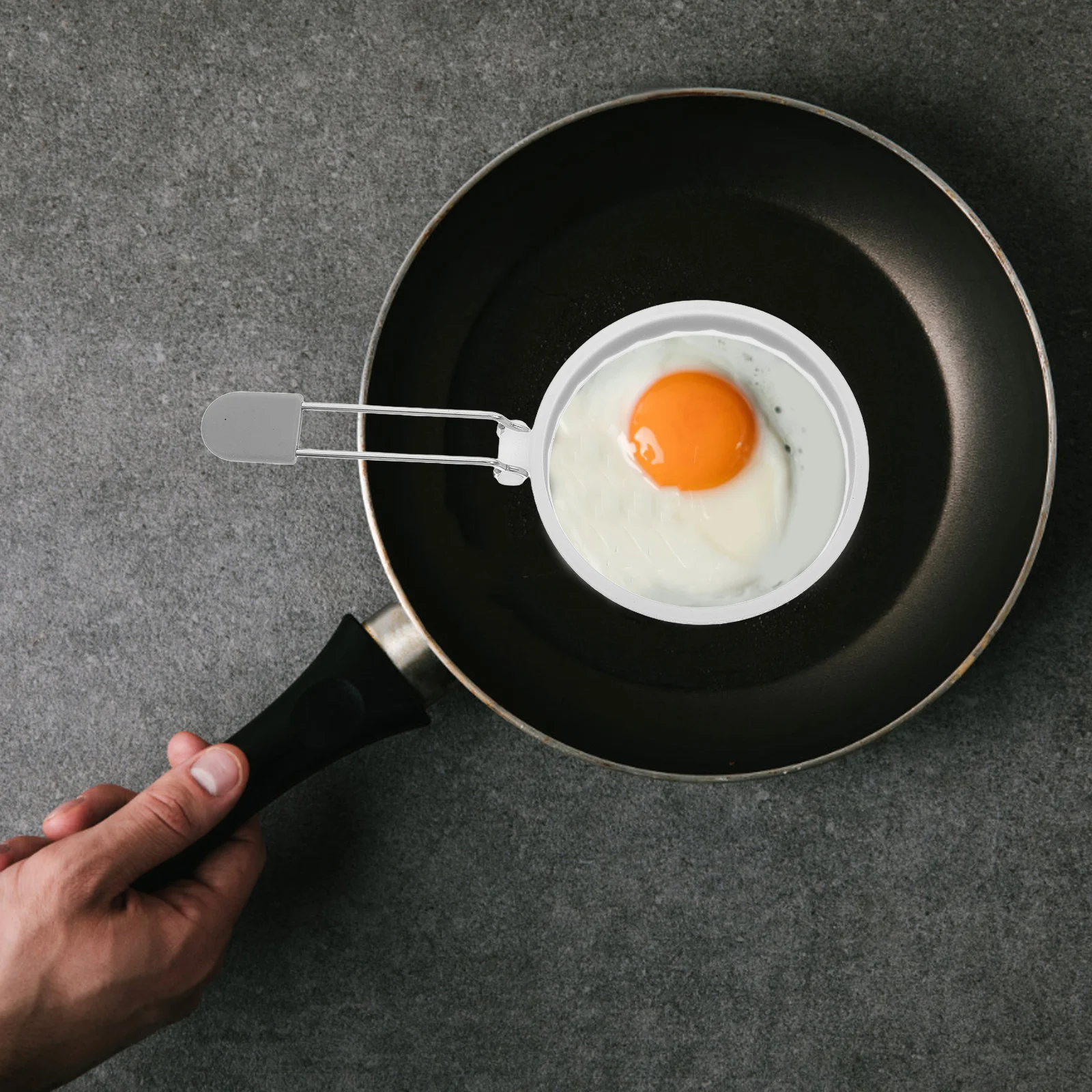 Silicone Egg Cooking Mold Nonstick Omelette Ring Creative Kitchen Supplies for Cooking Pancakes Breakfast Egg Omelette Tool
Silicone Egg Cooking Mold Nonstick Omelette Ring Creative Kitchen Supplies for Cooking Pancakes Breakfast Egg Omelette Tool