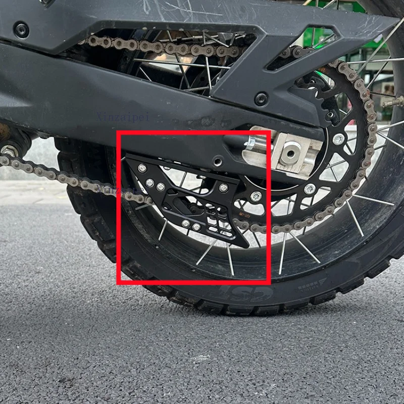 Для CFMOTO 450MT направляющая цепи, декоративная крышка, защитный чехол для цепи 450 MT CF400-8, модифицирующие аксессуары из алюминиевого сплава с ЧПУ 
Для CFMOTO 450MT направляющая цепи, декоративная крышка, защитный чехол для цепи 450 MT CF400-8, модифицирующие аксессуары из алюминиевого сплава с ЧПУ