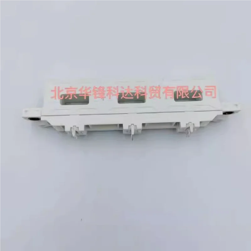 LEM current hall sensor HAH3DR900-S00/SP3 new original authentic spot current sensor closed-loop hall effect mutual inductance
LEM current hall sensor HAH3DR900-S00/SP3 new original authentic spot current sensor closed-loop hall effect mutual inductance