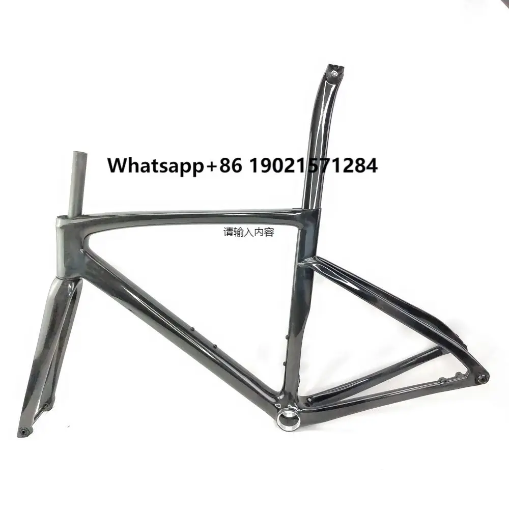 OEM Carbon Road Bike Frame and Fork Other Bicycle Parts Bike Front Forks Carbon Frame SL7 Model Full Internal Cable Lines
OEM Carbon Road Bike Frame and Fork Other Bicycle Parts Bike Front Forks Carbon Frame SL7 Model Full Internal Cable Lines