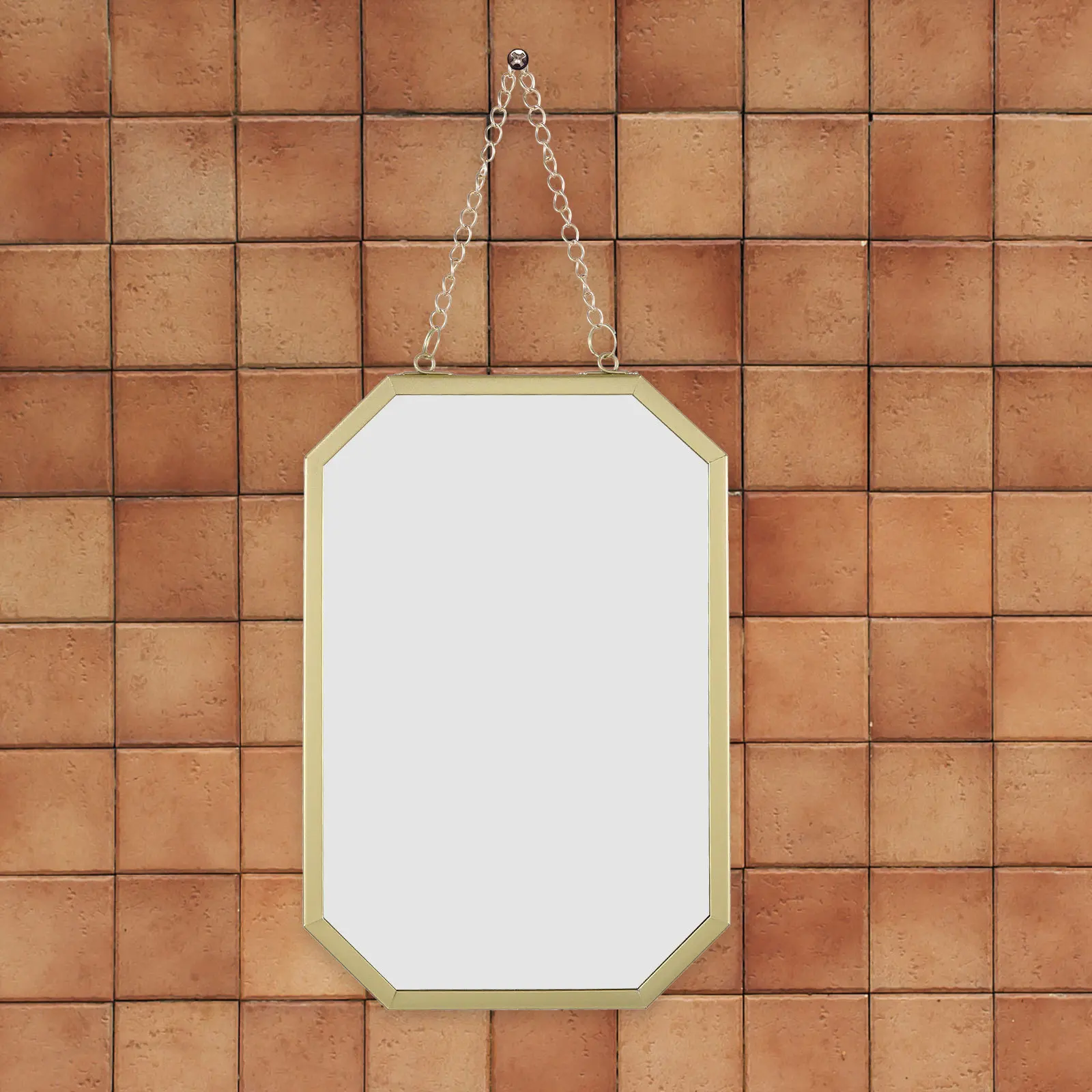 Stylish Wall Mirror with Hanging Chain Bathroom Makeup Vanity Decorative Metal Frame Clear Image Anti Rust Coating Easy Mount No
Stylish Wall Mirror with Hanging Chain Bathroom Makeup Vanity Decorative Metal Frame Clear Image Anti Rust Coating Easy Mount No