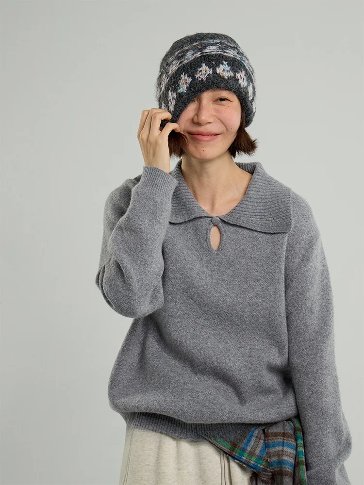 Женский вязаный свитер с вырезами и пуговицами, мягкий и уютный, зимний топ с французским воротником, длинный рукав, модный, для повседневной носки
Женский вязаный свитер с вырезами и пуговицами, мягкий и уютный, зимний топ с французским воротником, длинный рукав, модный, для повседневной носки