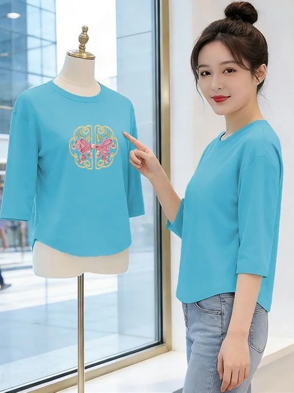 Fashionable Mid-Sleeve Printed Top Women's Blue Base Shirt Spring Summer New Style Casual Polyester Fiber round Neck Regular ...
Fashionable Mid-Sleeve Printed Top Women's Blue Base Shirt Spring Summer New Style Casual Polyester Fiber round Neck Regular ...