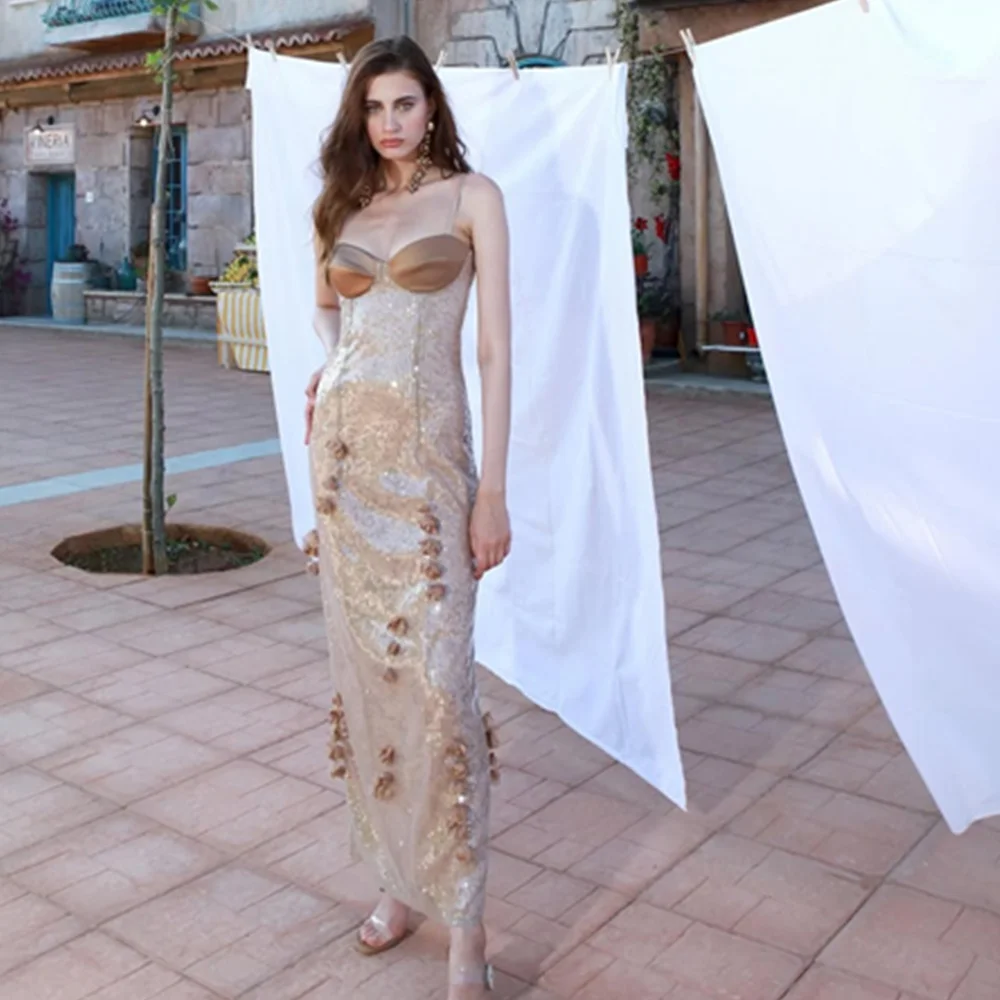 Adjustable Strap Sequin Long Casual Dress Princess Style Knitted Fabric Elastic Waist Zipper Closure Formal Evening Gown
Adjustable Strap Sequin Long Casual Dress Princess Style Knitted Fabric Elastic Waist Zipper Closure Formal Evening Gown