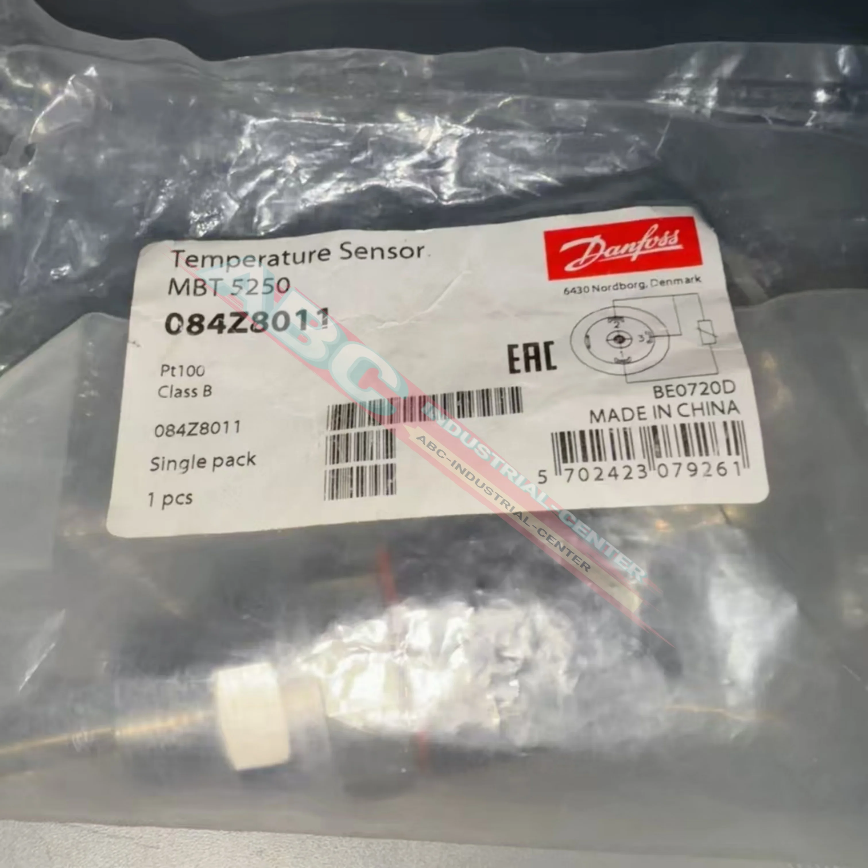 Датчик температуры 084Z4069 MBT3560 084Z8006 MBT5250 084Z8011 MBT5250 100% НОВЫЙ
Датчик температуры 084Z4069 MBT3560 084Z8006 MBT5250 084Z8011 MBT5250 100% НОВЫЙ