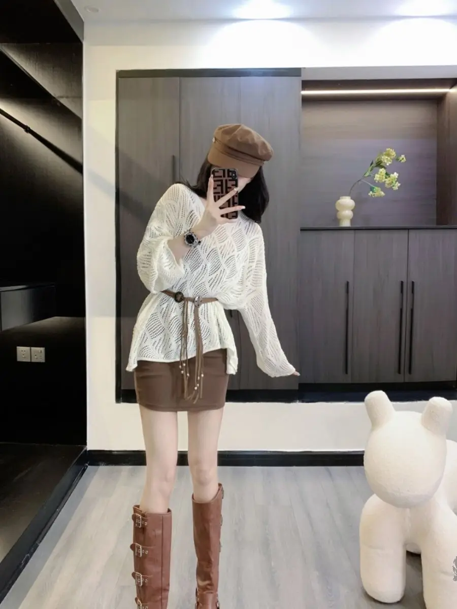 Lightly Mature French-style Open-knit Sweater with Strapless, Figure-hugging Skirt Two-piece Set for Women Mini Dress Dress
Lightly Mature French-style Open-knit Sweater with Strapless, Figure-hugging Skirt Two-piece Set for Women Mini Dress Dress