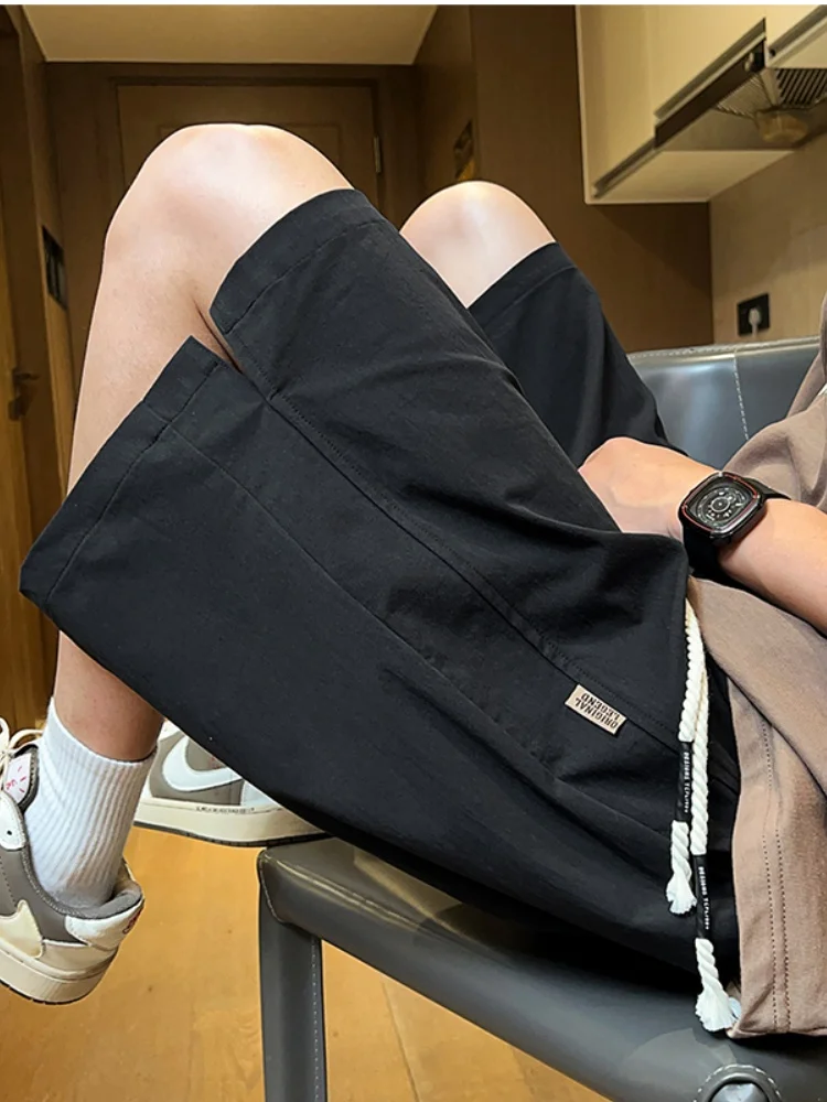 Повседневные баскетбольные шорты для мужчин, летние, тонкие, свободного кроя, прямые, спортивные брюки в американском стиле, дышащие, легкие
Повседневные баскетбольные шорты для мужчин, летние, тонкие, свободного кроя, прямые, спортивные брюки в американском стиле, дышащие, легкие