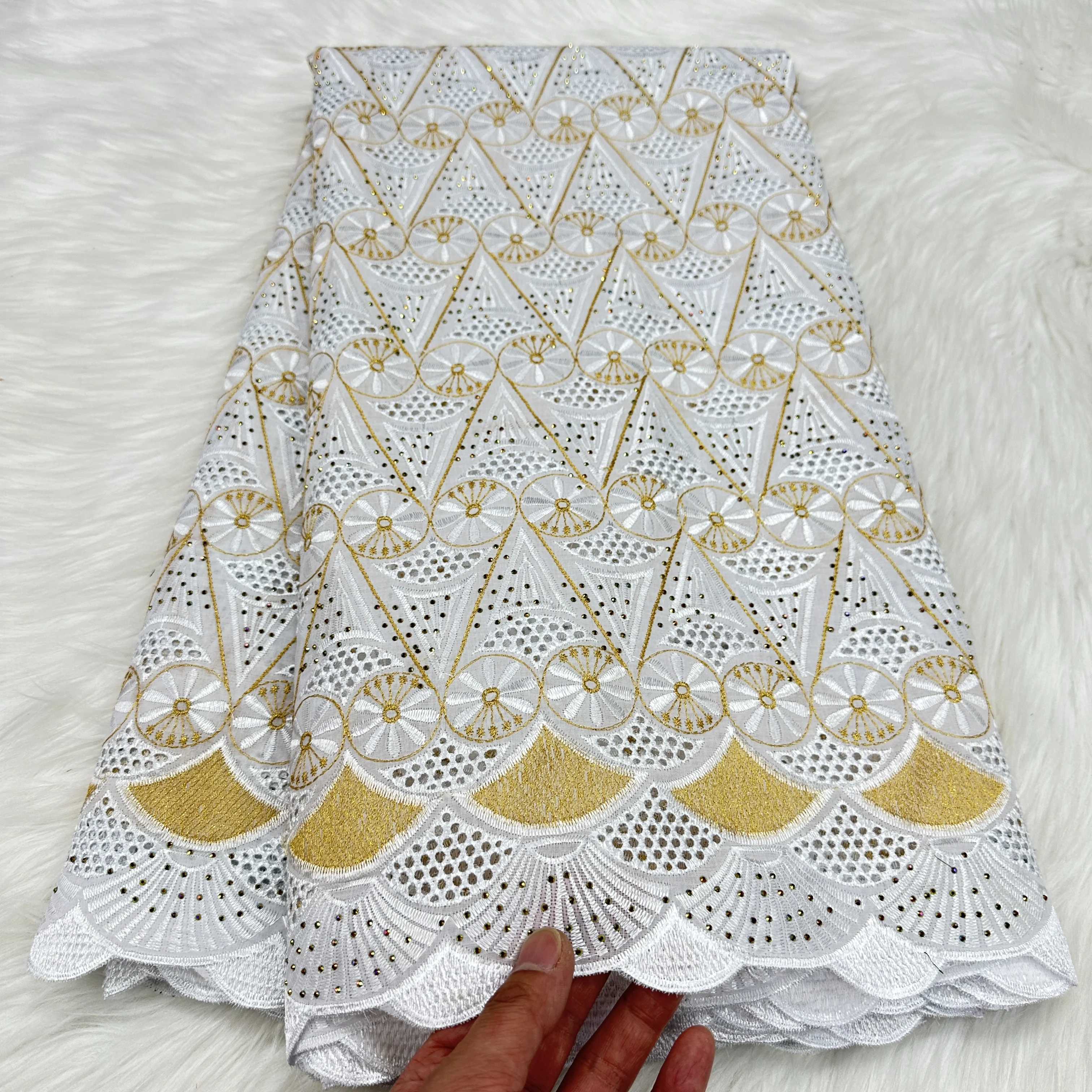 Swiss Voile Lace Fabric with Stones ,Cotton Lace, African Lace , High Quality Lafaya, 5 Yards
Swiss Voile Lace Fabric with Stones ,Cotton Lace, African Lace , High Quality Lafaya, 5 Yards