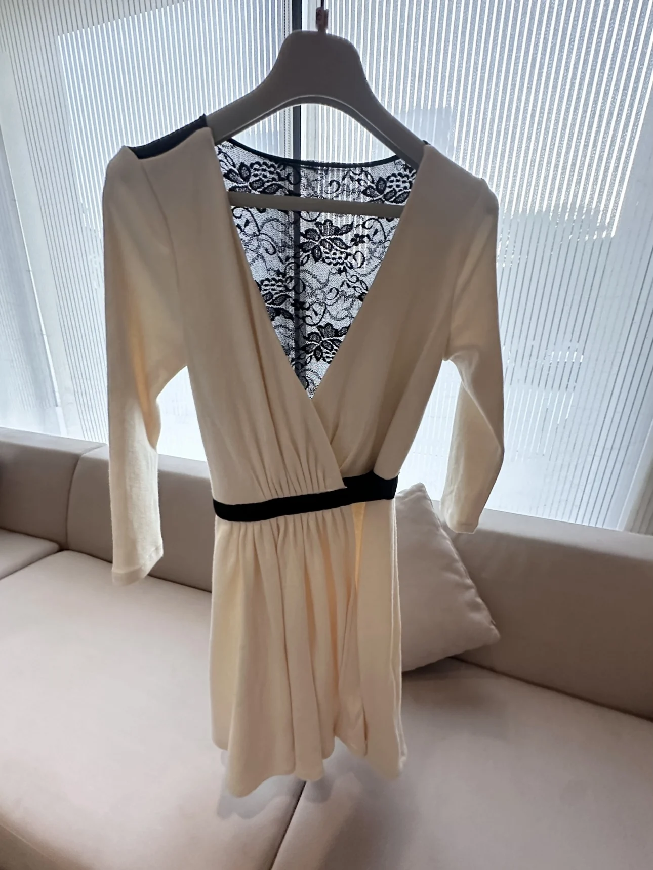 Bussies One-Piece Lace Splice 7-Sve Wrap Body Ribbed Ivory Women's Dr Polyester Cotton Nylon Fabric Evening Dr
Bussies One-Piece Lace Splice 7-Sve Wrap Body Ribbed Ivory Women's Dr Polyester Cotton Nylon Fabric Evening Dr