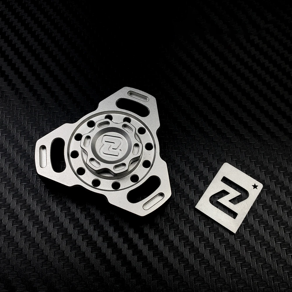 MCZHI Stainless Steel Decompression EDC Metal Adult Decompression Fingertip Gyro Toy
MCZHI Stainless Steel Decompression EDC Metal Adult Decompression Fingertip Gyro Toy