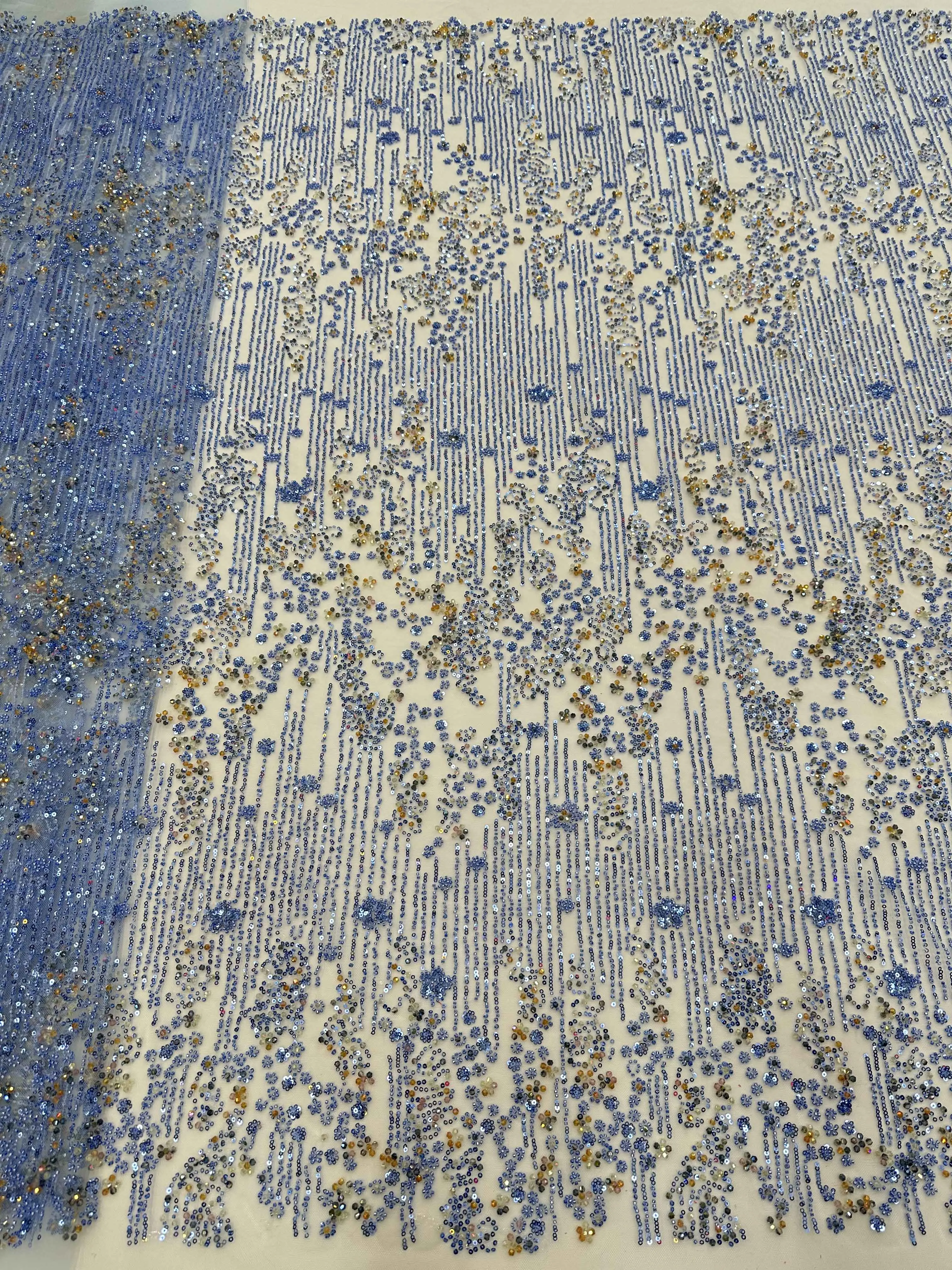 Fashion Elegant French Embroidery Beaded Lace Fabric African Nigerian With Sequins Fabric For Wedding Dress
Fashion Elegant French Embroidery Beaded Lace Fabric African Nigerian With Sequins Fabric For Wedding Dress