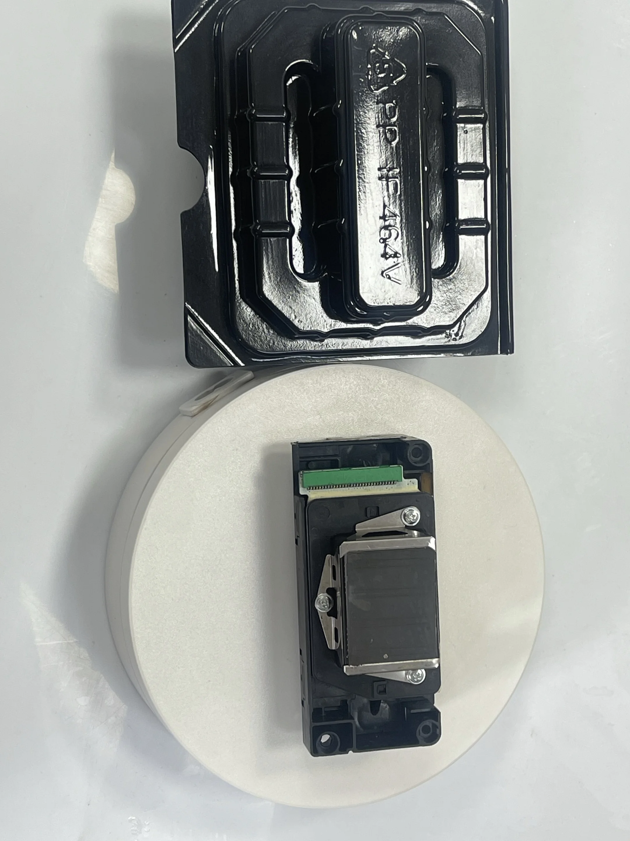 Printhead with green connector for mutoh valuejet 1614 1604 1204 1304 printer spare parts+8 Japan mutoh pcs dampers dx5
Printhead with green connector for mutoh valuejet 1614 1604 1204 1304 printer spare parts+8 Japan mutoh pcs dampers dx5