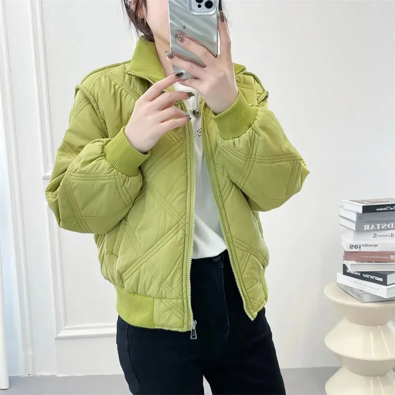 2023New Autumn Winter Women Cotton Jacket Thin light Short Parkas Thicken Warm Female Cotton Padded Outerwear Casual Ladies Tops
2023New Autumn Winter Women Cotton Jacket Thin light Short Parkas Thicken Warm Female Cotton Padded Outerwear Casual Ladies Tops
