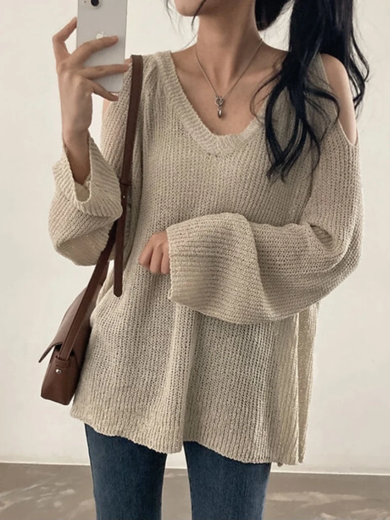 Ladies Loose V-Ne oulder-Bared Knitwear Chic Long Sve Sunade Cover-Up Faionable Commute Sle Pure Color Summer Top 
Ladies Loose V-Ne oulder-Bared Knitwear Chic Long Sve Sunade Cover-Up Faionable Commute Sle Pure Color Summer Top
