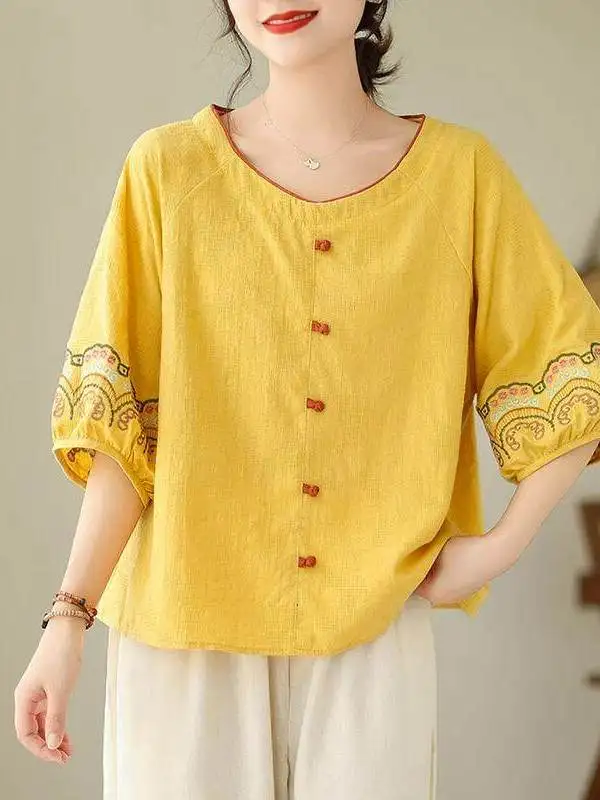 Elegant Embroidered Cotton Linen Shirt Women's Loose Fit Vintage Style Summer 2026 Casual Fashion Middle-Aged Mom's Clothing
Elegant Embroidered Cotton Linen Shirt Women's Loose Fit Vintage Style Summer 2026 Casual Fashion Middle-Aged Mom's Clothing