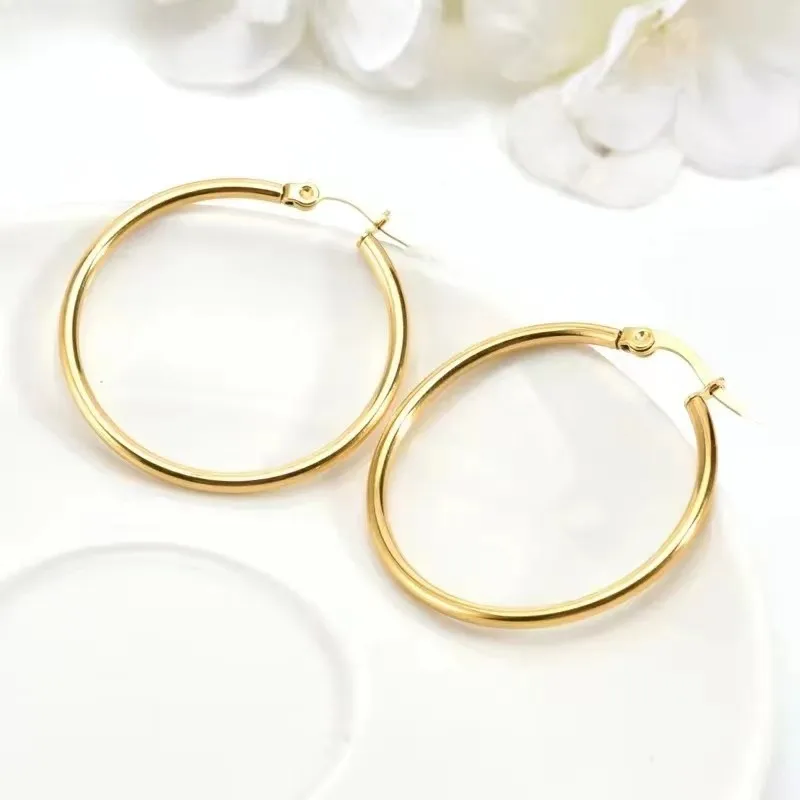 Серьги RUIYI из настоящего 18-каратного золота, чистые простые серьги AU750 в стиле ретро, простые круглые серьги, новинка 2023
Серьги RUIYI из настоящего 18-каратного золота, чистые простые серьги AU750 в стиле ретро, простые круглые серьги, новинка 2023