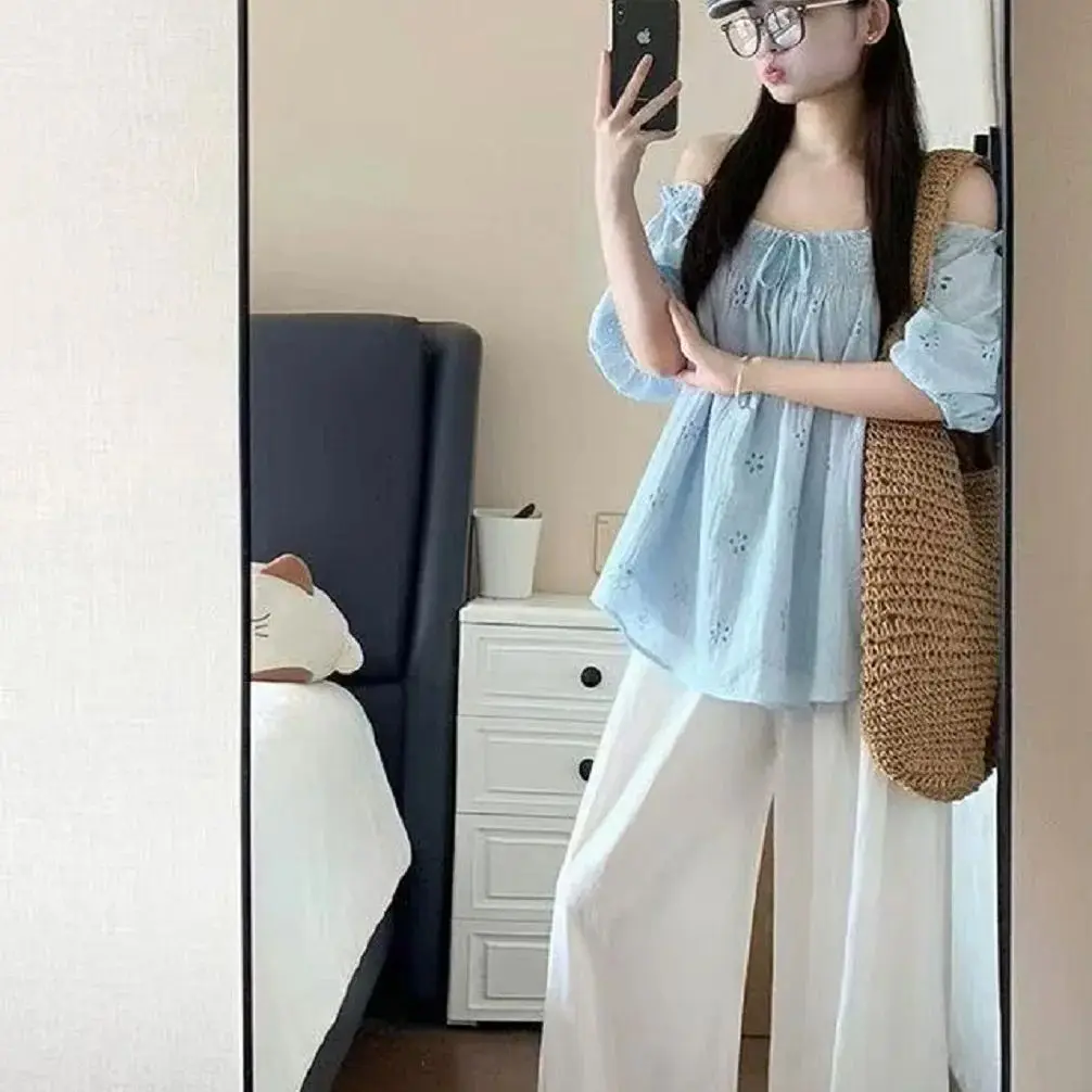 Two-Piece Set Hollow Design Off-Shoulder Short Dress Layered High Waist Long Wide-Leg Pants Women'S Summer New Suit
Two-Piece Set Hollow Design Off-Shoulder Short Dress Layered High Waist Long Wide-Leg Pants Women'S Summer New Suit