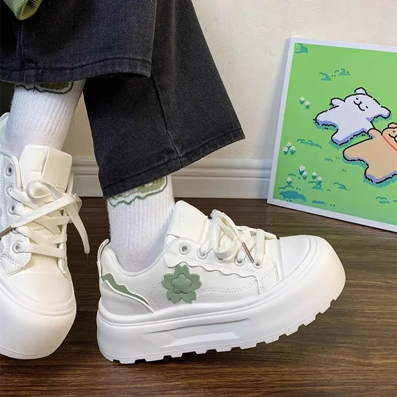 2025 New Vibrant Color Scheme Platform Sneakers Women Niche Dopamine Style White Casual Shoes Youth Fashion Skateboard Shoes
2025 New Vibrant Color Scheme Platform Sneakers Women Niche Dopamine Style White Casual Shoes Youth Fashion Skateboard Shoes