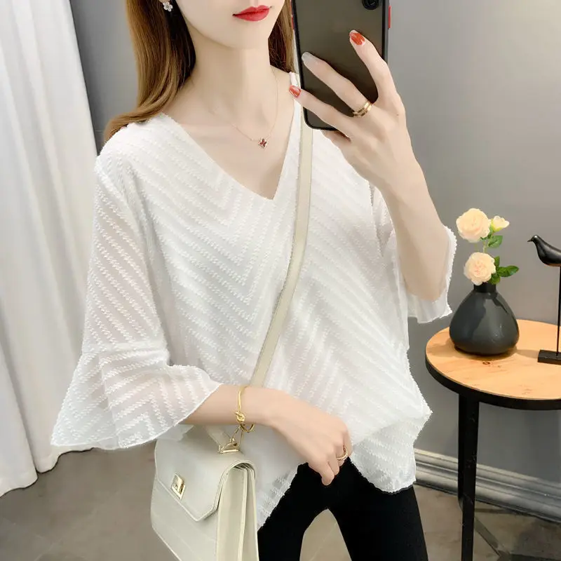 Slimming Loose Fit Short Sleeve Chiffon Top Women's Bell Sleeve Summer New Style Fashionable Transparent Thin Material Commut...
Slimming Loose Fit Short Sleeve Chiffon Top Women's Bell Sleeve Summer New Style Fashionable Transparent Thin Material Commut...