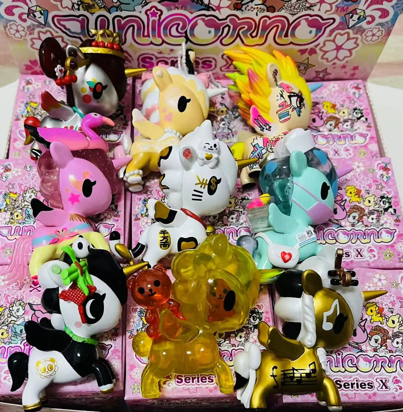 Tokidoki Unicorn Family X Series слепая коробка - Коллекционная фигурка ангела медсестры пони, подарочный набор
Tokidoki Unicorn Family X Series слепая коробка - Коллекционная фигурка ангела медсестры пони, подарочный набор
