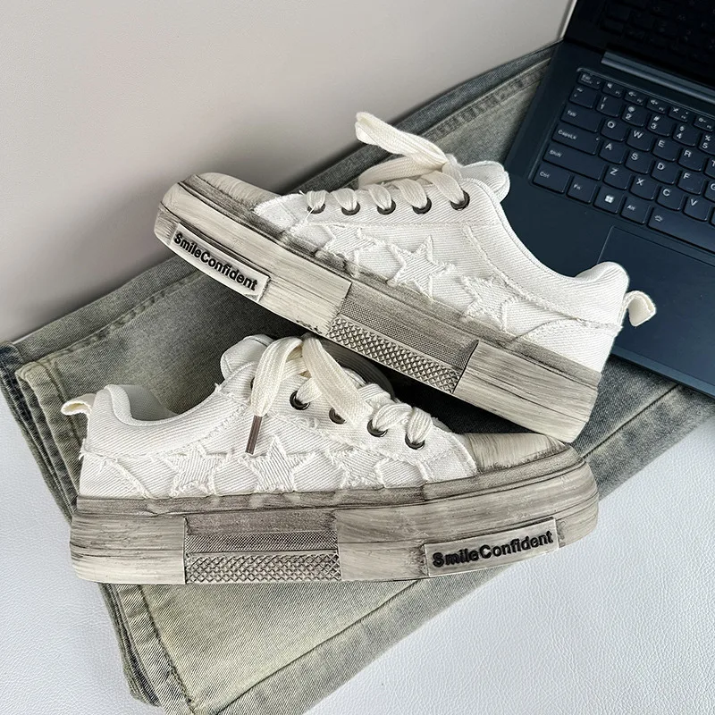 High Quality White Shoes Men Dirty Canvas Board Shoes Man Retro Platform Vulcanize Shoes For Men Casual Sneaker chaussure hommes
High Quality White Shoes Men Dirty Canvas Board Shoes Man Retro Platform Vulcanize Shoes For Men Casual Sneaker chaussure hommes