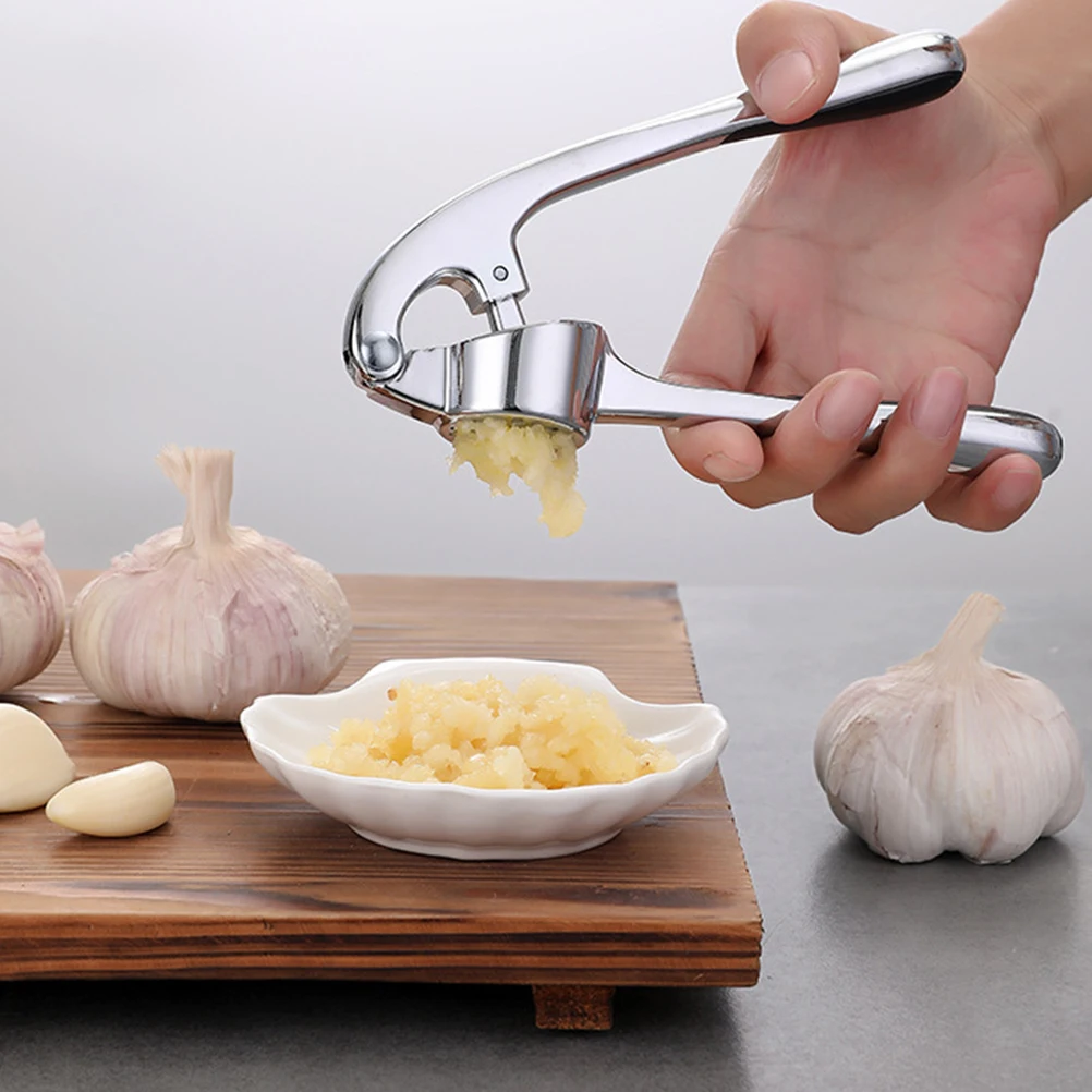 1Set Garlic Mincer Kit Ergonomic Handle Kitchen Tool Zinc Alloy Press Household Crusher Manual Garlic Masher Kitchen Accessory
1Set Garlic Mincer Kit Ergonomic Handle Kitchen Tool Zinc Alloy Press Household Crusher Manual Garlic Masher Kitchen Accessory