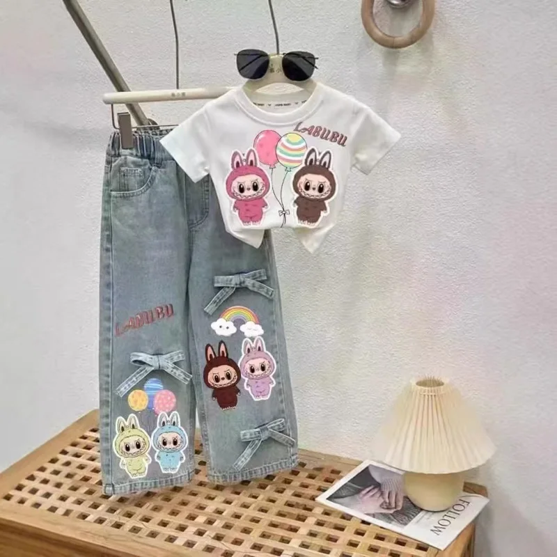Girls Butterfly Knot Wide Leg Jeans Straight Cut Trousers Trendy Children's Clothing Middle Large Children printed T-shirt Set
Girls Butterfly Knot Wide Leg Jeans Straight Cut Trousers Trendy Children's Clothing Middle Large Children printed T-shirt Set