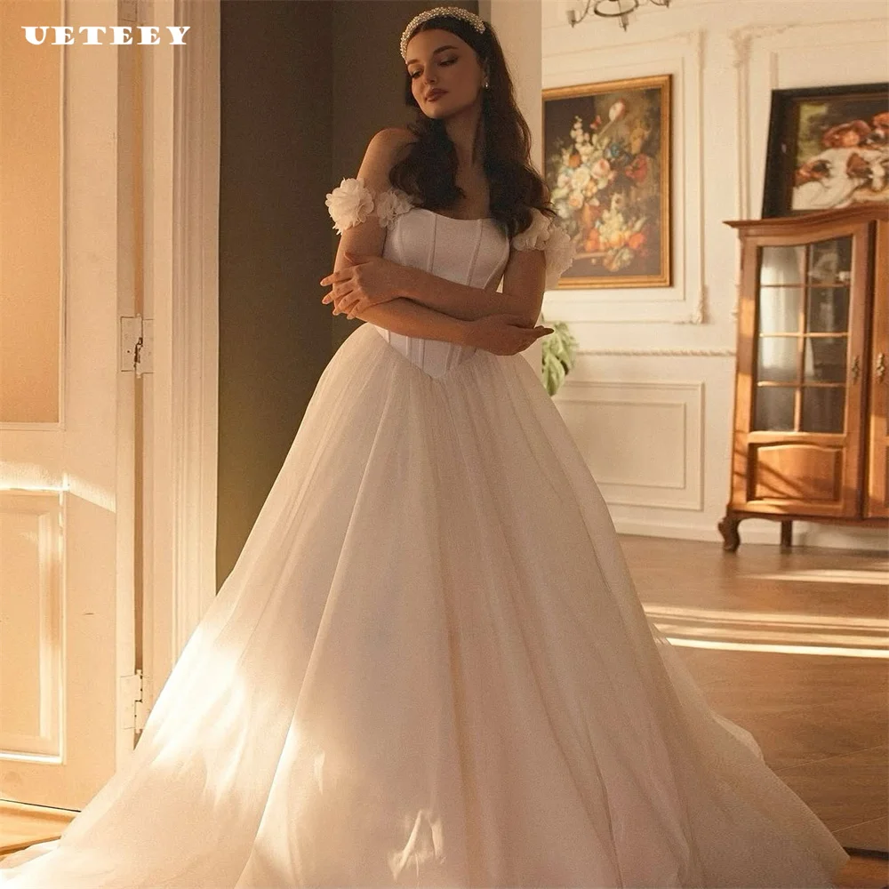 UETEEY Customized Flowers V Neck Off Shoulder Crepe A Line Wedding Dress For Women Lace Up Back Bridal Gown vestidos de novia
UETEEY Customized Flowers V Neck Off Shoulder Crepe A Line Wedding Dress For Women Lace Up Back Bridal Gown vestidos de novia