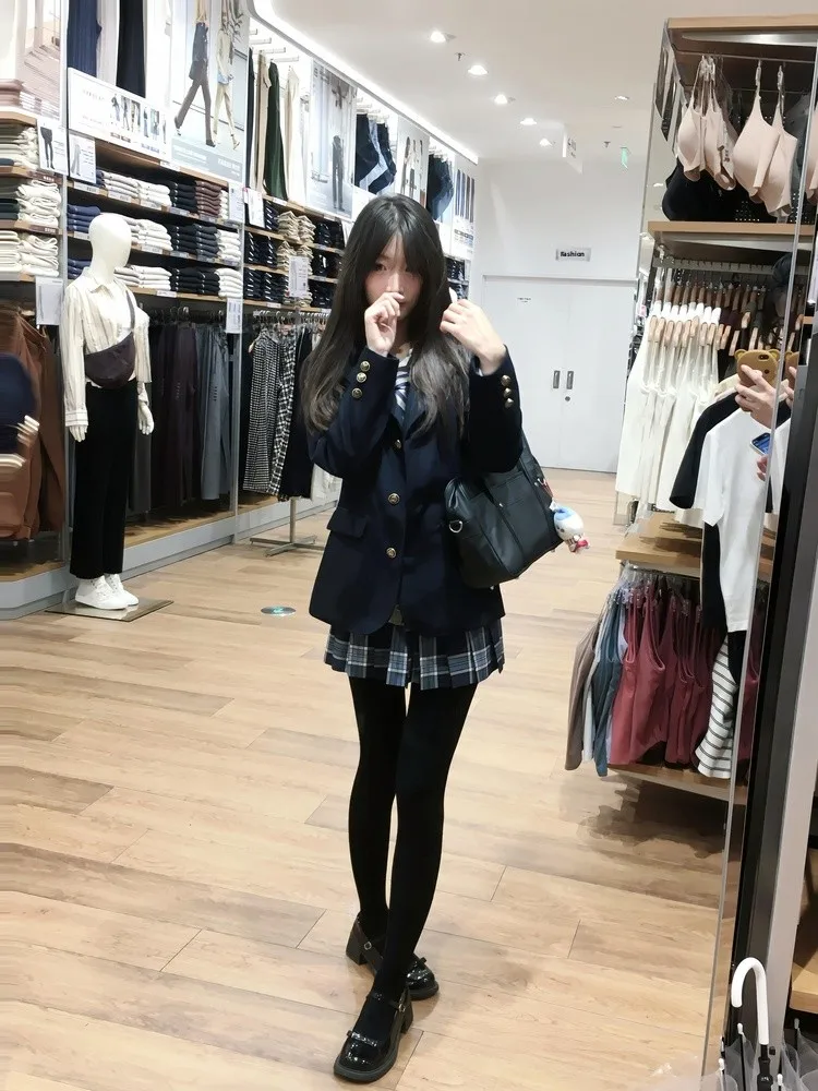College Style JK Uniform Set Women's Spring Autumn Winter Three Piece Set Outerwear Suit Skirt Shirt for Female Students
College Style JK Uniform Set Women's Spring Autumn Winter Three Piece Set Outerwear Suit Skirt Shirt for Female Students