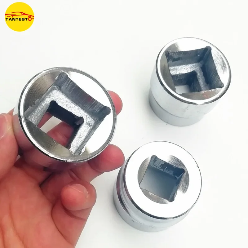 TANTESTO for Steyr Weichai Diesel Truck Oil Drain Screw Sleeve Pan Tool 30mm Square Wrench with 3/4 To 1/2 Joint
TANTESTO for Steyr Weichai Diesel Truck Oil Drain Screw Sleeve Pan Tool 30mm Square Wrench with 3/4 To 1/2 Joint