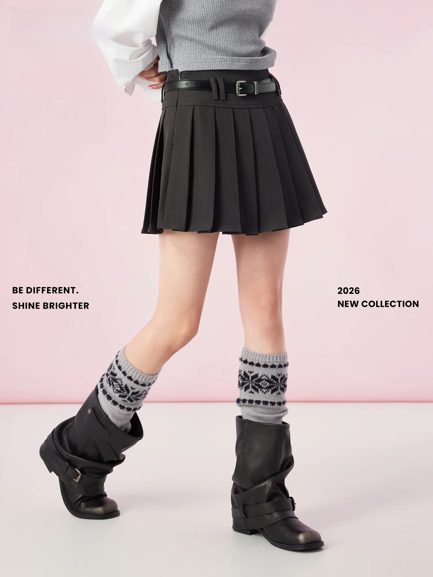 Новинка! Женский модный костюм с плиссированной юбкой Deep ey High Waist Didimax. Весенняя коллекция. Короткая юбка в студенческом стиле.
Новинка! Женский модный костюм с плиссированной юбкой Deep ey High Waist Didimax. Весенняя коллекция. Короткая юбка в студенческом стиле.