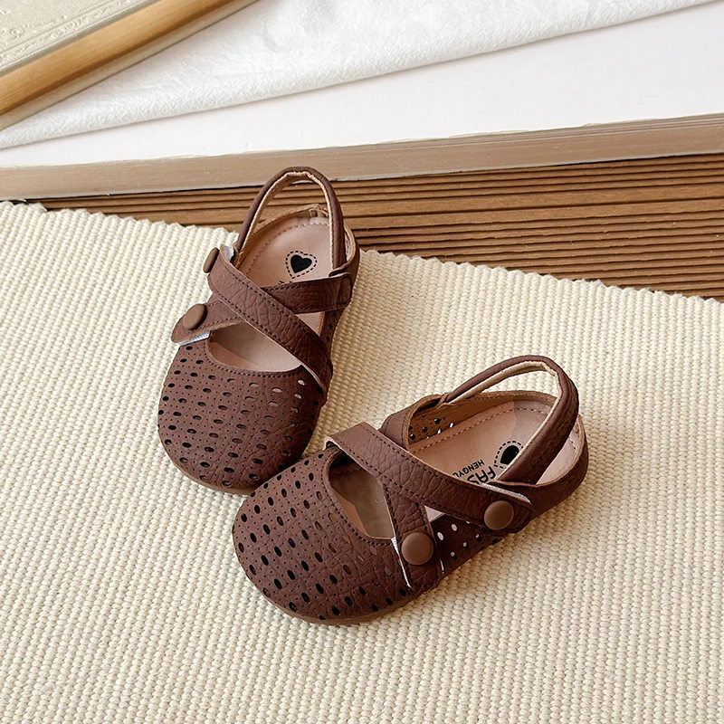 Summer New Kids Mary Jane Sandals Hollow-out Breathable Girls Causal Flat Shoes Non-slip School Children Fashion Retro Sandals
Summer New Kids Mary Jane Sandals Hollow-out Breathable Girls Causal Flat Shoes Non-slip School Children Fashion Retro Sandals