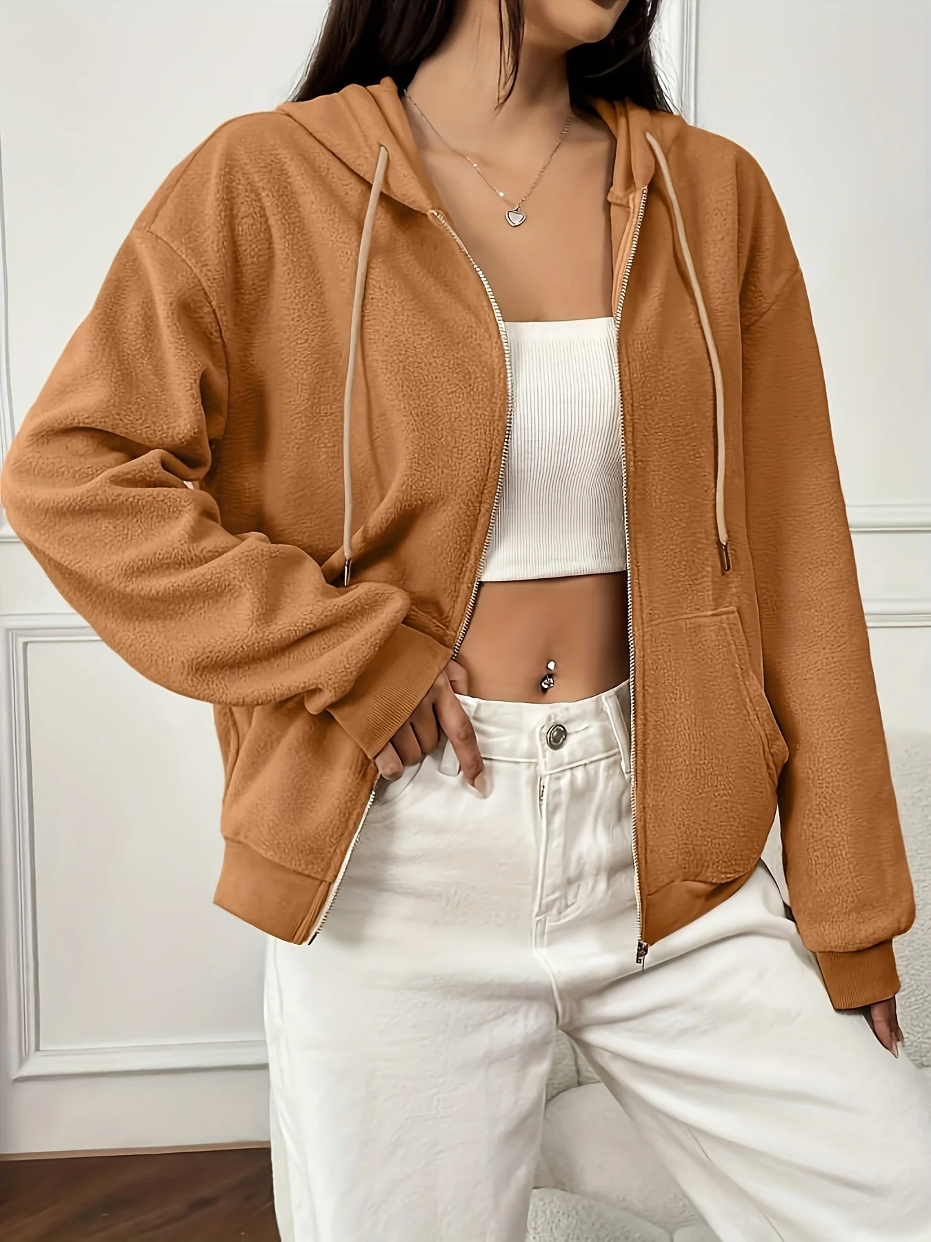 Zipper cardigan hoodie, women's autumn new style, Korean loose casual short hooded top, trendy
Zipper cardigan hoodie, women's autumn new style, Korean loose casual short hooded top, trendy