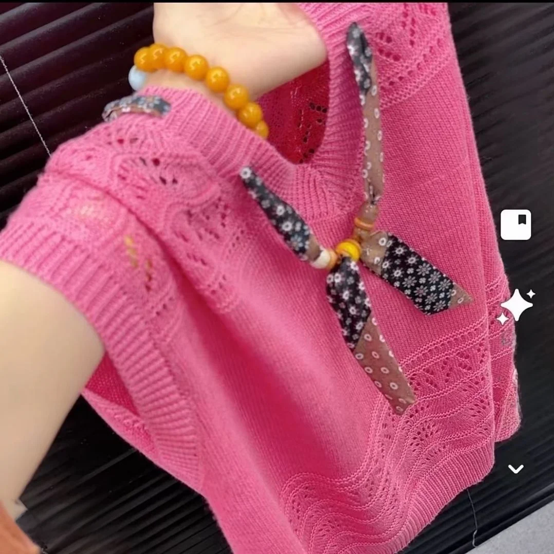 Slimming Effect Knitted Summer Casual Style V-Neck Sleeveless Top with Scarf Loose Fit Regular Length Pure Color Women's Shirt
Slimming Effect Knitted Summer Casual Style V-Neck Sleeveless Top with Scarf Loose Fit Regular Length Pure Color Women's Shirt
