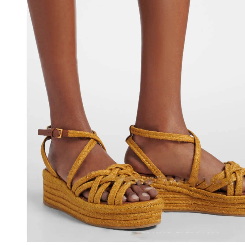 Women's Braided Jute Platform Wedge Sandals Criss-Cross Strap with Ankle Buckle for Beach Boho Summer Vacation Fashion Statement
Women's Braided Jute Platform Wedge Sandals Criss-Cross Strap with Ankle Buckle for Beach Boho Summer Vacation Fashion Statement