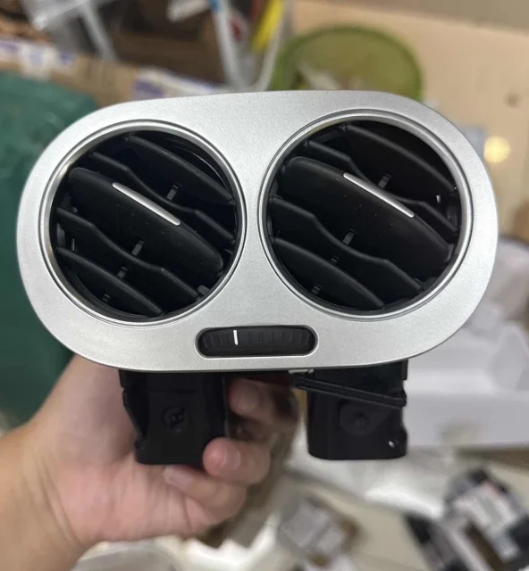 1pc for Volkswagen Tiguan armrest box rear air conditioning outlet
1pc for Volkswagen Tiguan armrest box rear air conditioning outlet