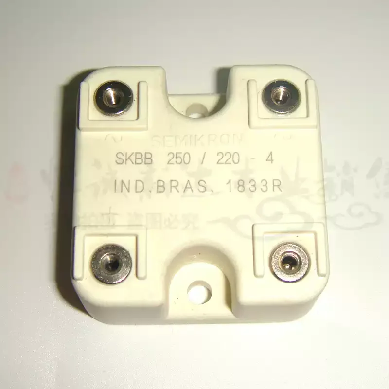 Модуль выпрямителя SKBB250/220-4 поставляется с новой оригинальной гарантией на один год.
Модуль выпрямителя SKBB250/220-4 поставляется с новой оригинальной гарантией на один год.