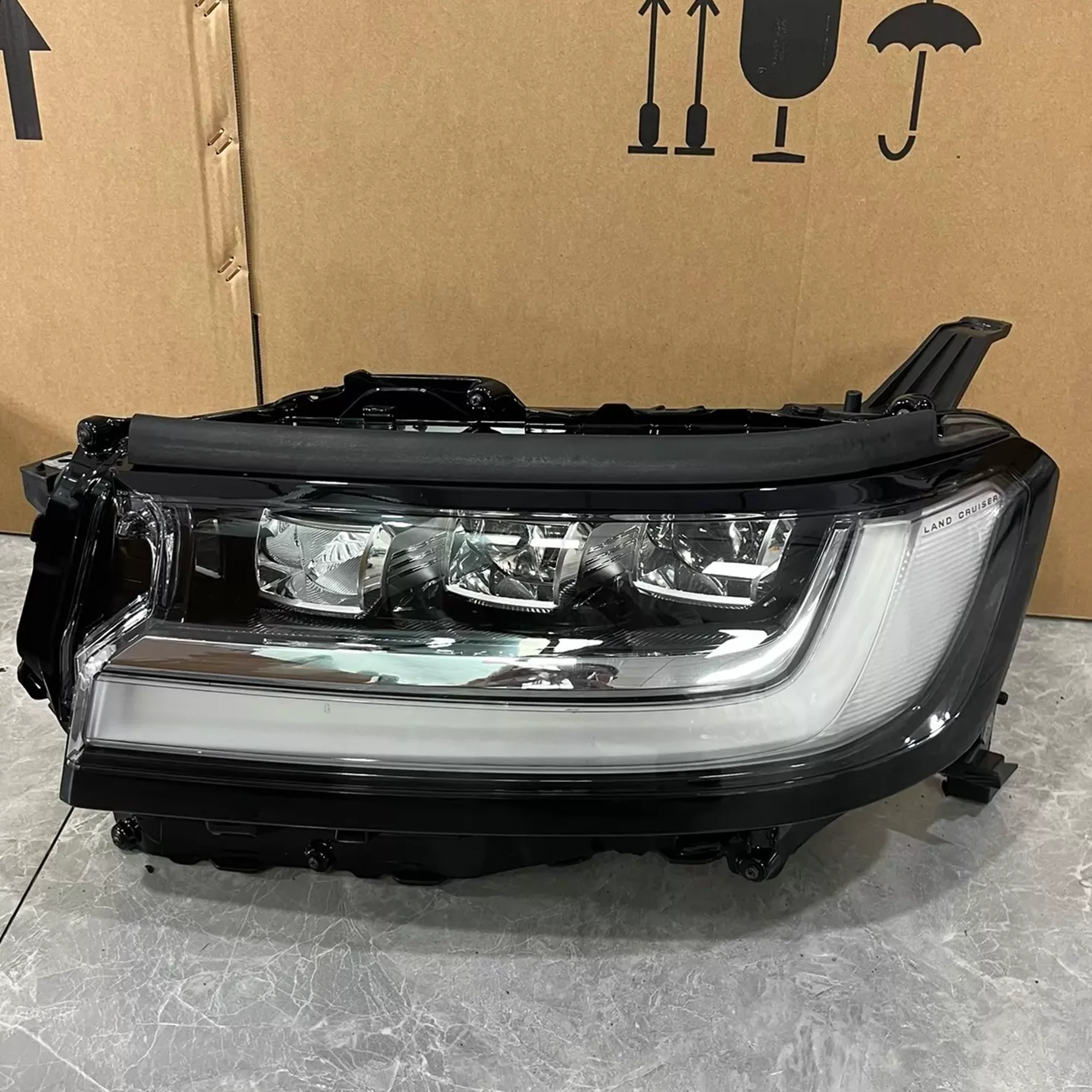 Land Cruiser Lc300 Parts Plug and Play Lc300 Headlamp 2021 2022 2023 2024 2025 for toyota Land Cruiser 300 Lc300 Led Headlights
Land Cruiser Lc300 Parts Plug and Play Lc300 Headlamp 2021 2022 2023 2024 2025 for toyota Land Cruiser 300 Lc300 Led Headlights