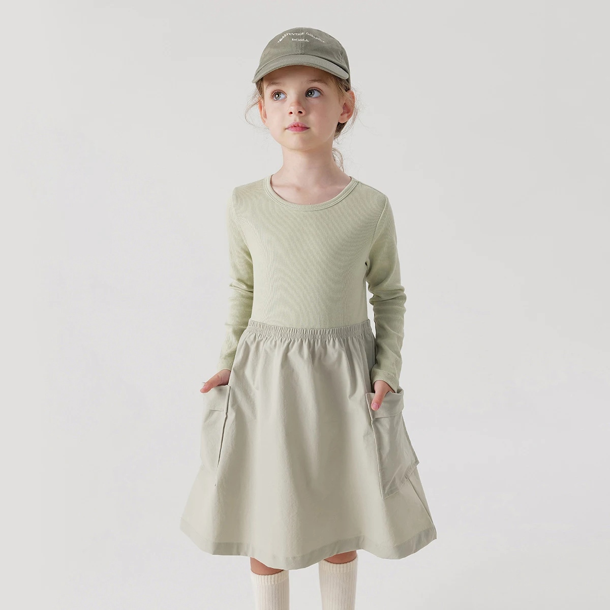 MARC&JANIE Girls Big Pockets Dress Children's Fashion Patchwork Dresses for Spring 240236
MARC&JANIE Girls Big Pockets Dress Children's Fashion Patchwork Dresses for Spring 240236